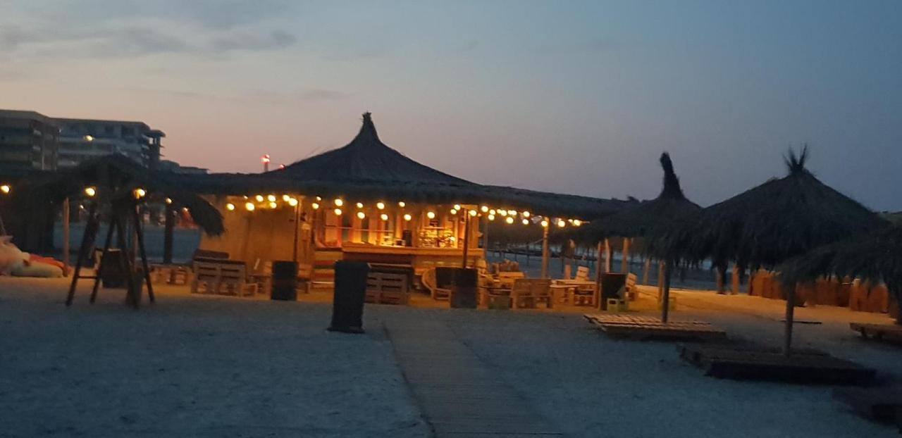 Apartamento Garsoniera Papaya Beach Năvodari Exterior foto